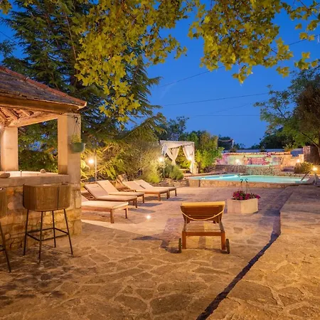 Hotel Nono Ban Gornji Humac